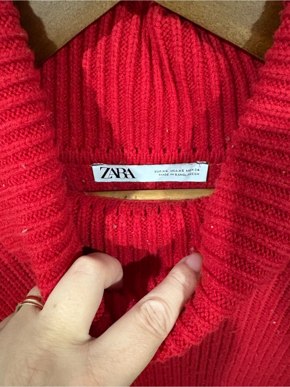 Zara Red Ribbed Cowl Neck Sweater - Picture 2 of 3
